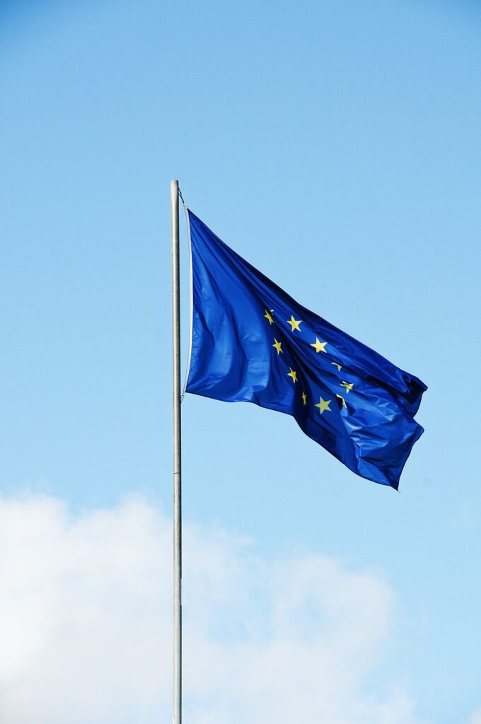 wind, nature, flag-3283496.jpg